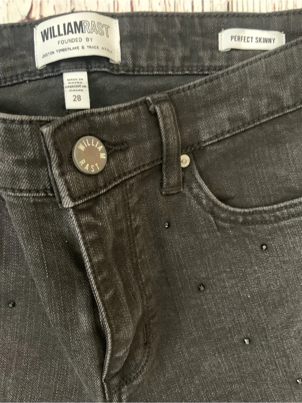William Rast Black Perfect Skinny Jeans with Subtle Stud Detailing Size 28